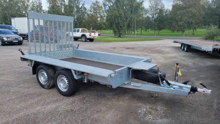 Konelavetti / Lavettikärryt | Pirkkala: 3500 kg | Boro