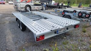 Peräkärryt | Autotrailerit: 2500kg | Sonda | DNF-436 | (Noutopiste: Lakalaivankatu 12, 33840 Tampere)